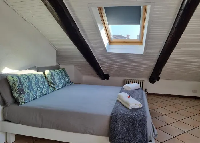 Stupenda Mansarda In Centro A Apartment Turin